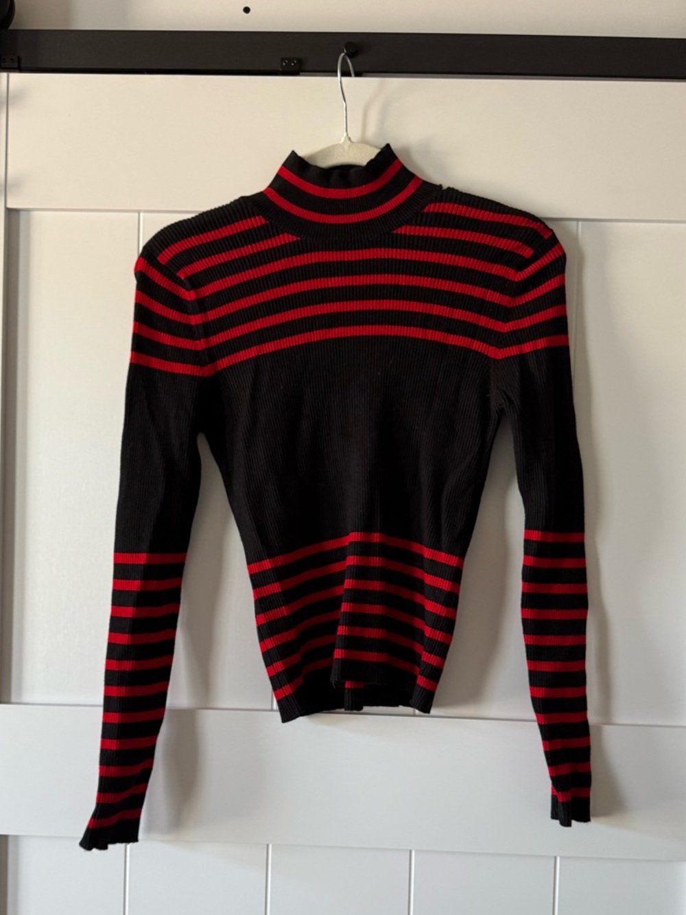 Zara Women’s Red and Black Striped Ribbed Turtleneck Sweater - Picture 3 of 8